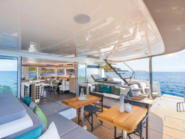 Alquiler de Lagoon Lagoon 60 en Tivat