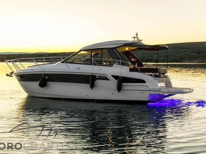 Alquiler Lancha en Punat - Bavaria Bavaria 33 Sport HT
