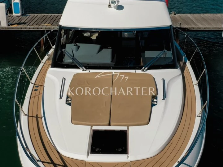 Bavaria Bavaria R40 FLY de alquiler a Punat