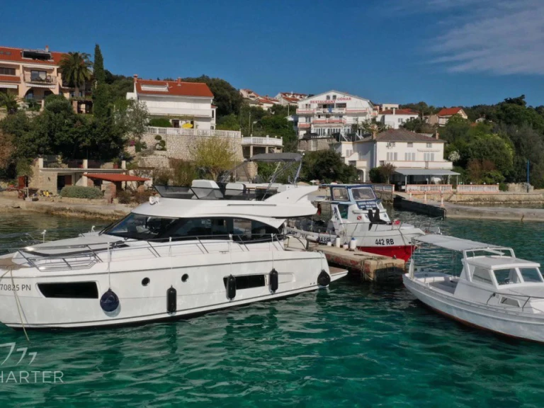Alquiler de barcos Punat barato de Virtess 420 Fly