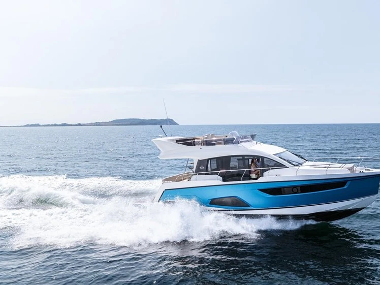 Alquiler Punat - Sealine Sealine F430 en SamBoat