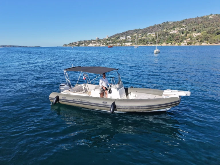 Alquiler de barcos Golfe-Juan barato de Tempest 775