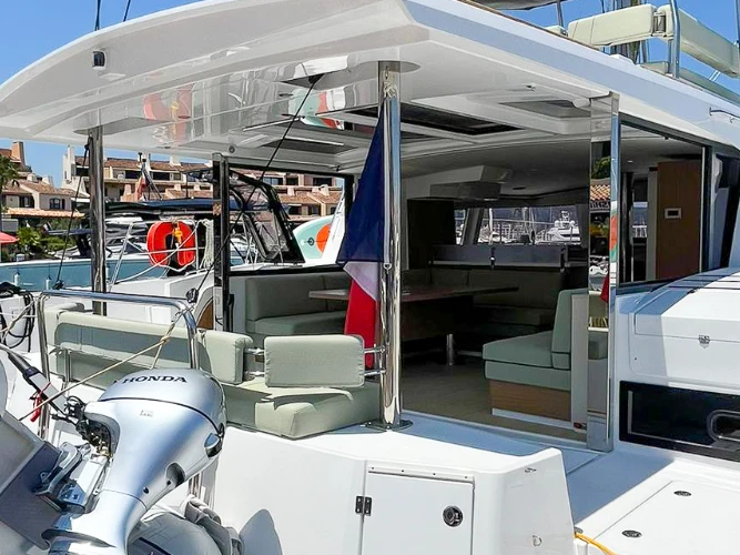 Catamarán para alquilar Hyères al mejor precio