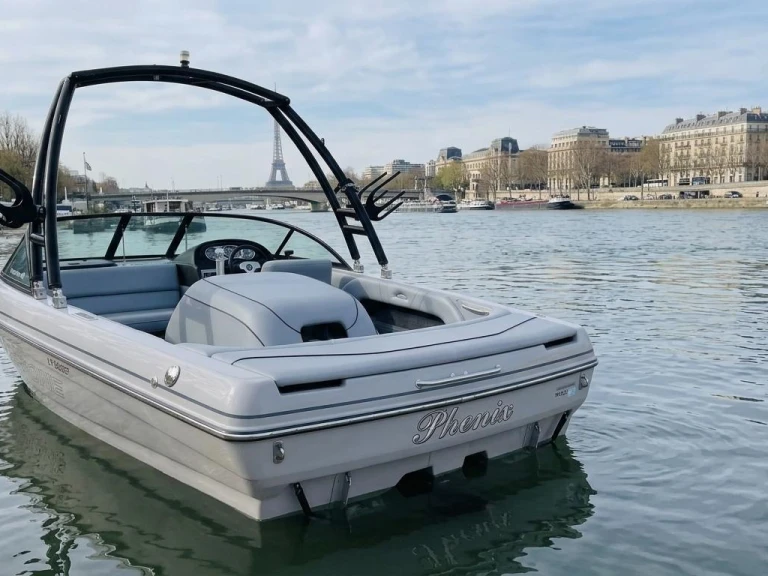 Alquiler de embarcaciones Malibu Response enIssy-les-Moulineaux en Samboat
