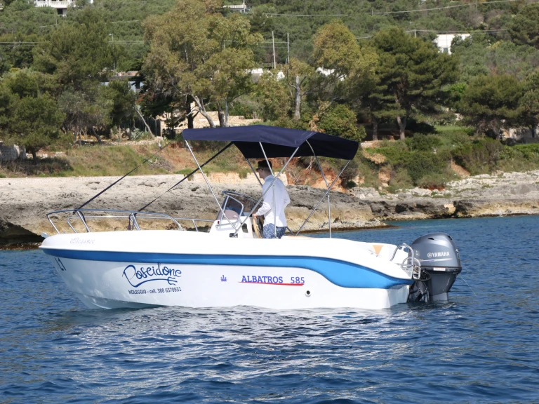 Alquiler de embarcaciones Albatross Albatross 585 enMarina di Andrano en Samboat