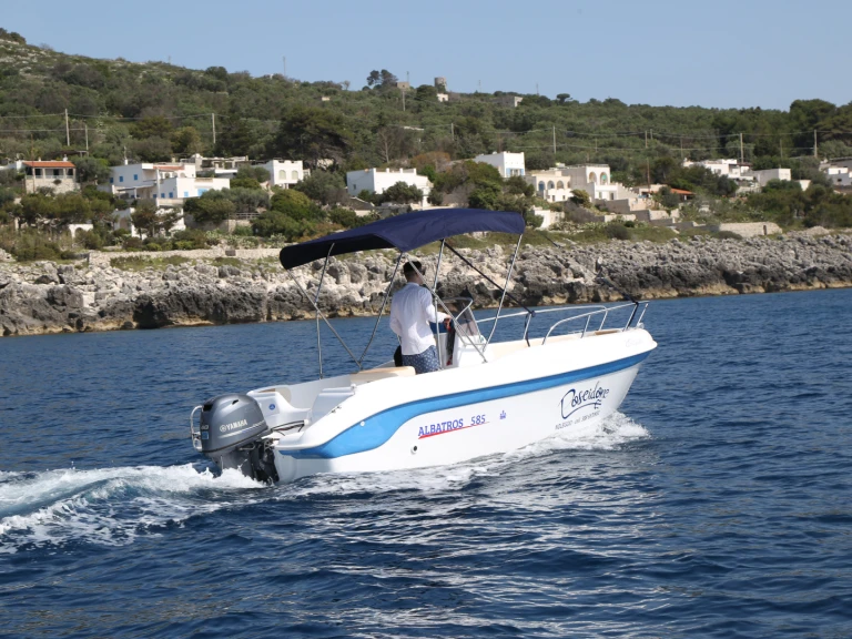 Albatross Albatross 585 de alquiler a Marina di Andrano
