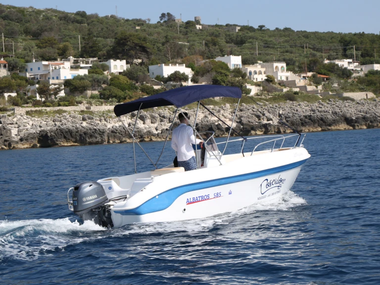 Alquiler Lancha en Marina di Andrano - FRATELLI LONGO 5,50