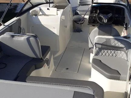 Alquiler de barcos Club Náutico can Pastilla barato de VR6 OB