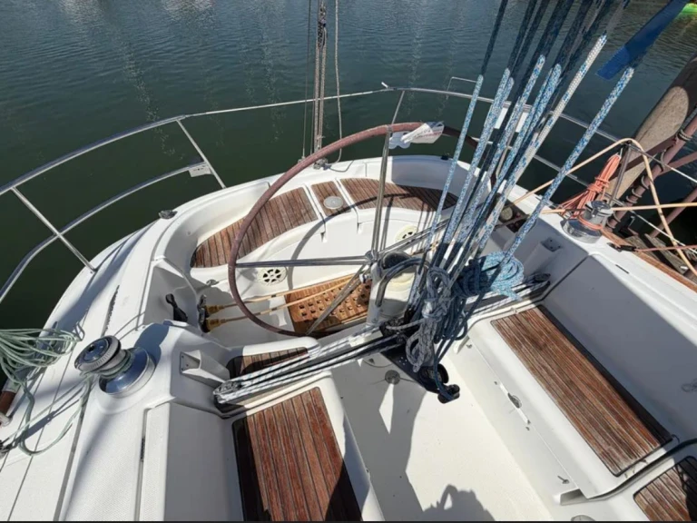 Alquiler de embarcaciones Bénéteau First 42 S7 enLe Marin en Samboat