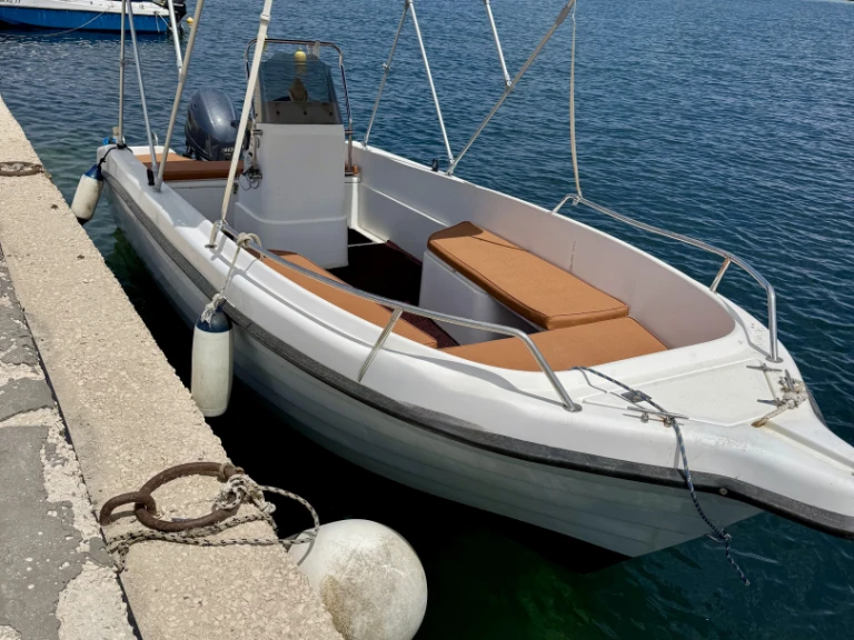Alquiler de marinco Sail 5.30 en Zante