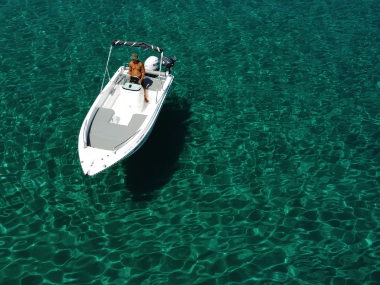 Alquiler Lancha en Unidad periférica de Calcídica - Olympic Boats 520BR