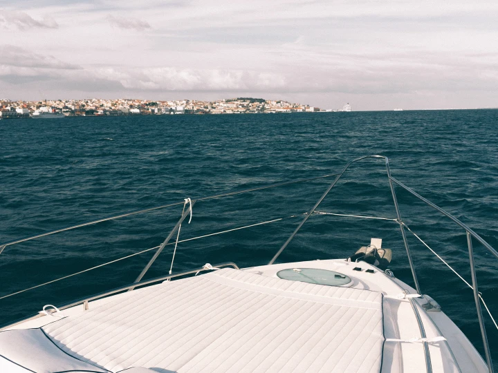 Fairline Phantom 40 de alquiler a Lisboa