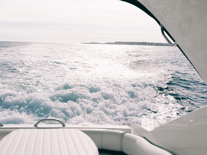 Alquiler de Fairline Phantom 40 en Lisboa