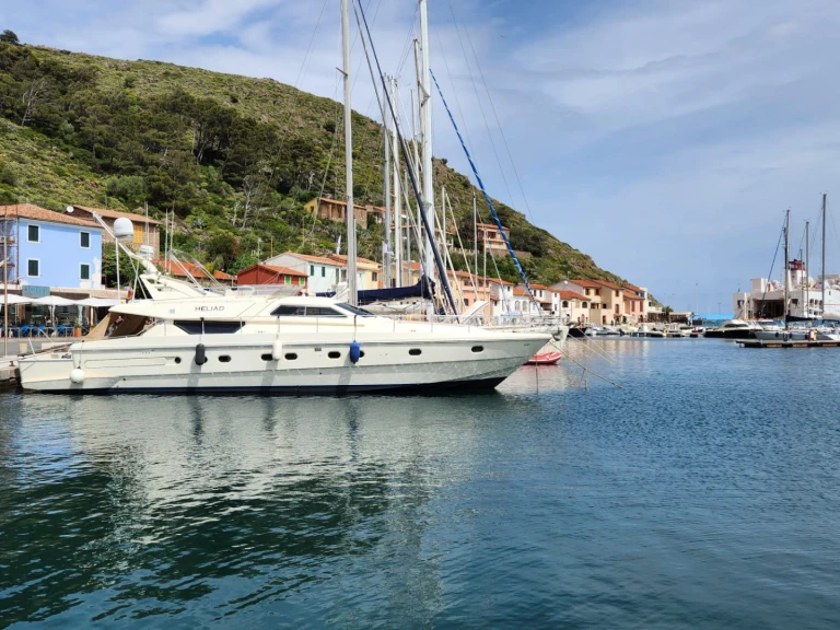 Alquiler de Ferretti Ferretti 60 en Pisa