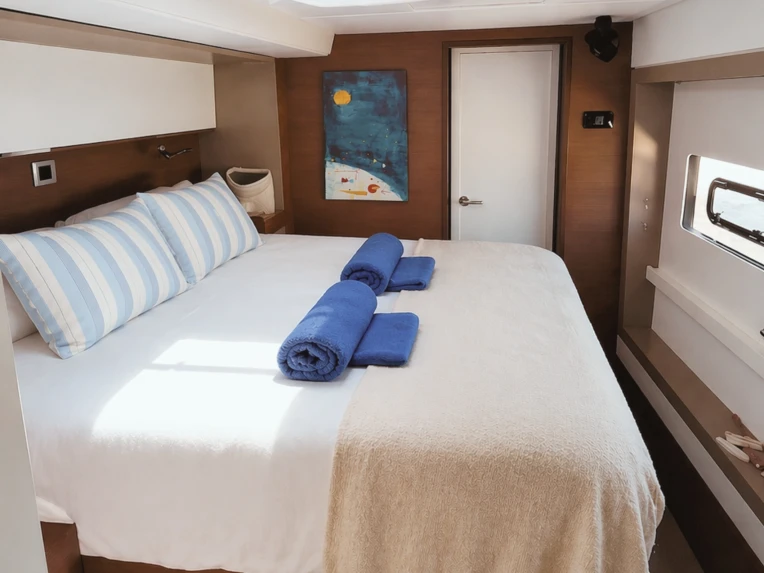 Catamarán para alquilar Olbia al mejor precio