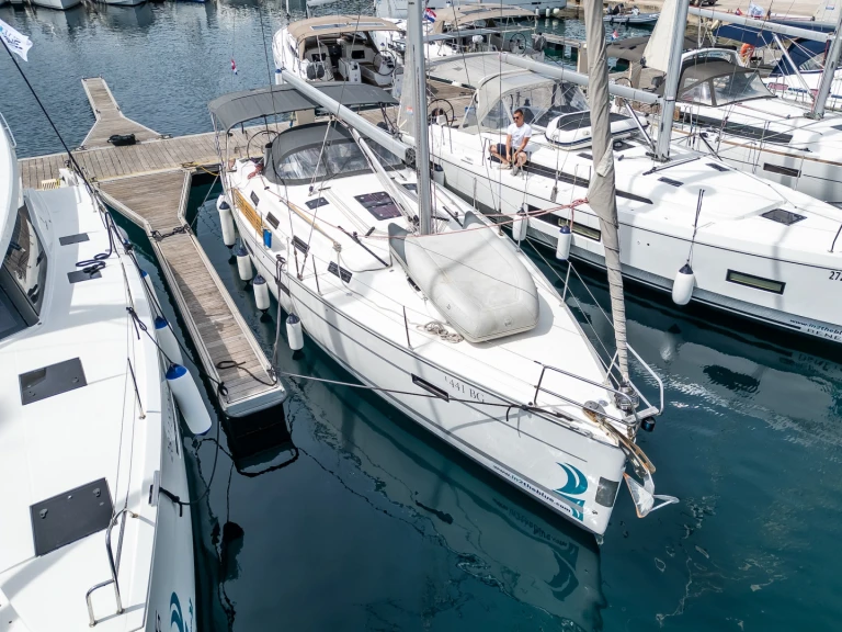 Alquiler de Bavaria Cruiser 40 en Primošten