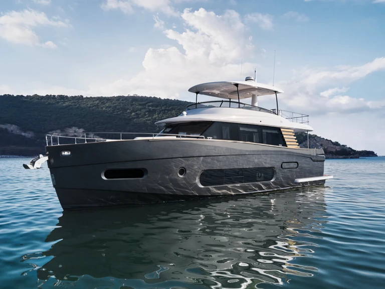 Alquiler de barcos Podstrana barato de Azimut Magellano 66