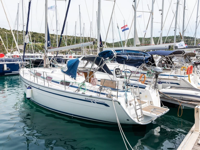 Alquiler de Velero, con o sin patrón Bavaria Primošten