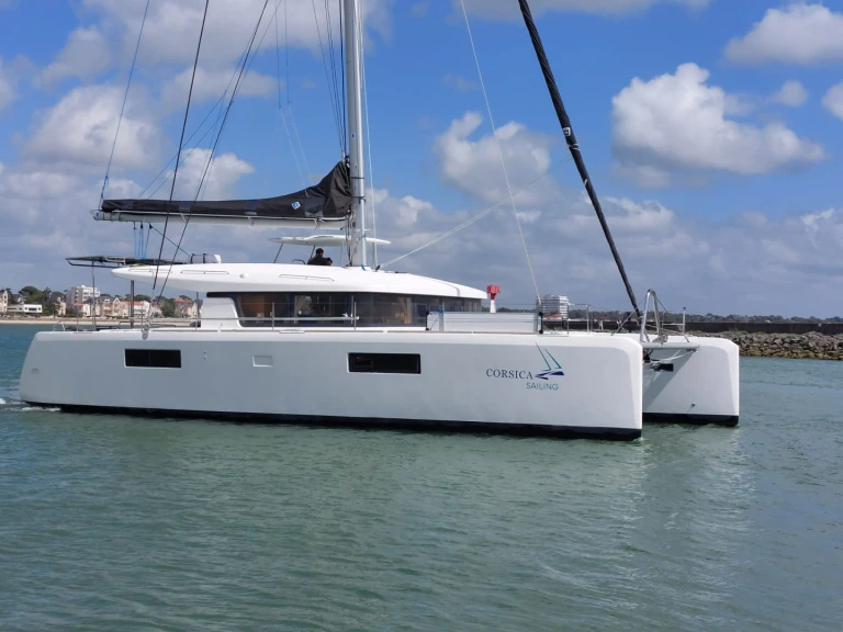 Alquiler de embarcaciones Lagoon Lagoon 52 S enLe Marin en Samboat