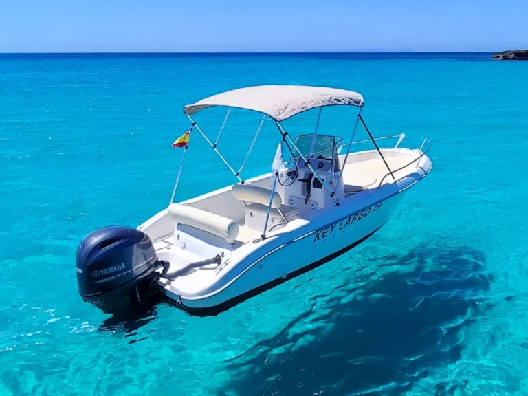 Alquiler de Sessa Marine Key Largo 19 en Puerto de Fornells