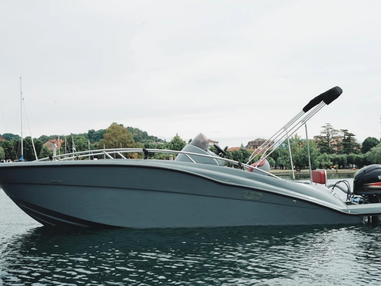 Alquiler de embarcaciones Clear Aries Open L enAngera en Samboat