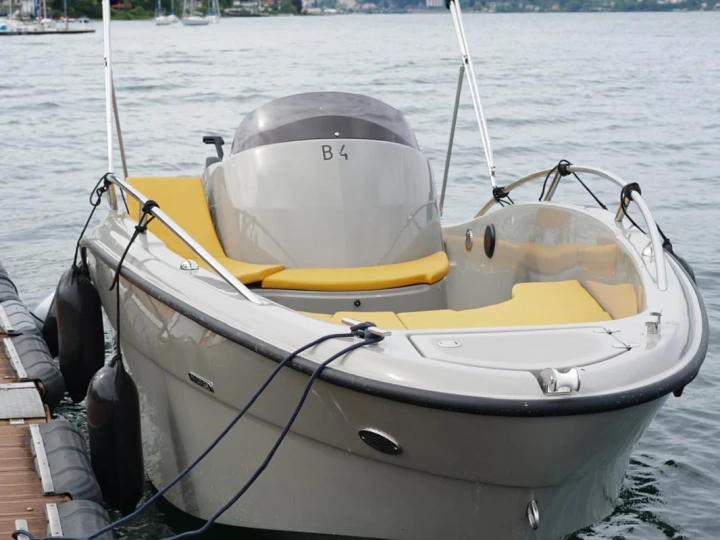 Clear Aries Open L de alquiler a Angera