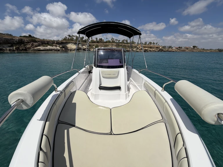 Alquiler de Ranieri Voyager 19 S en Protaras