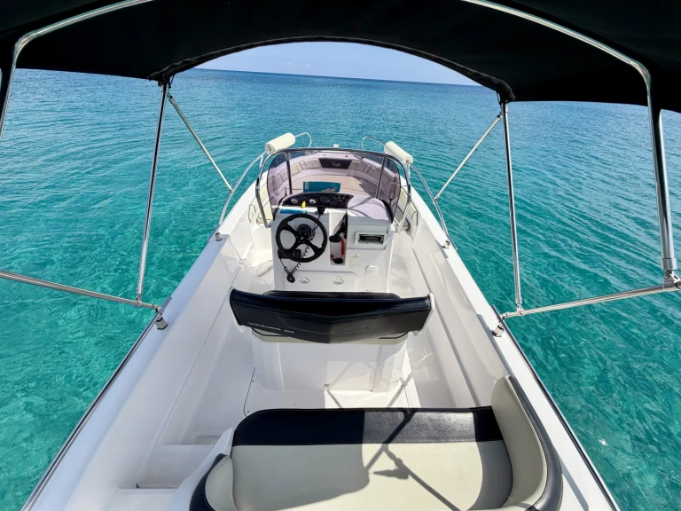 Alquiler Lancha en Protaras - Ranieri Voyager 19 S