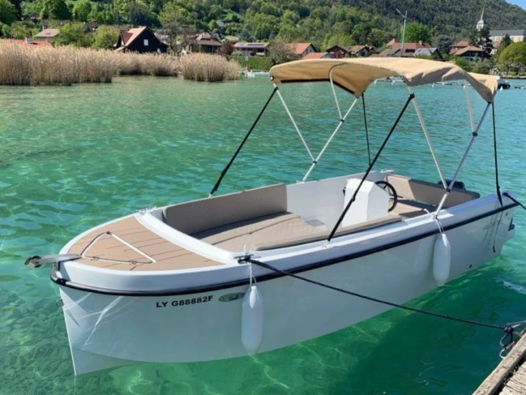 Alquiler de Lancha, con o sin patrón Valory Annecy