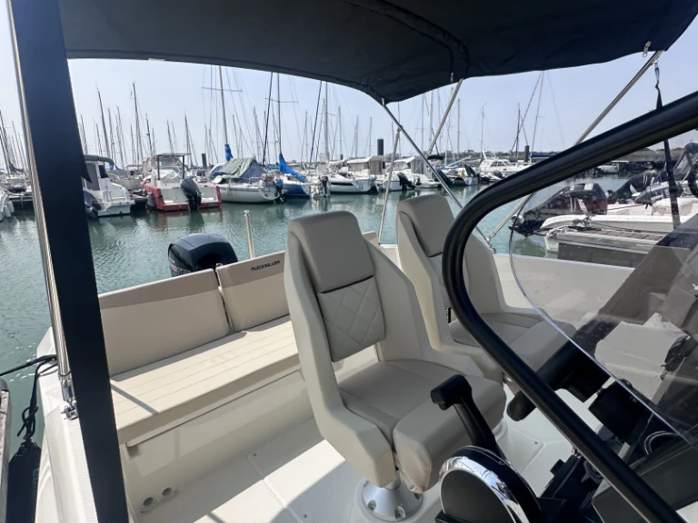 Quicksilver 705 Open de alquiler a La Rochelle