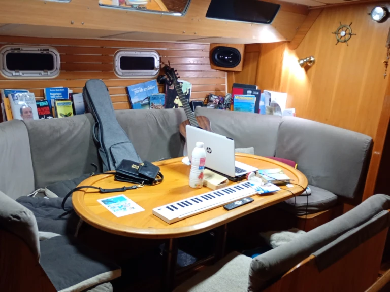 Velero para alquilar Saint-Cyprien al mejor precio