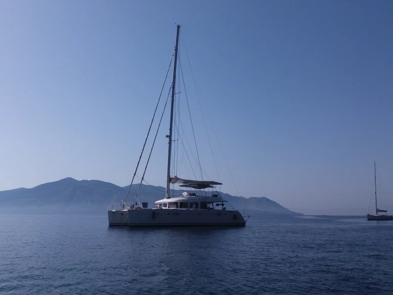 Alquiler de embarcaciones Lagoon Lagoon 560 enCapo d'Orlando en Samboat