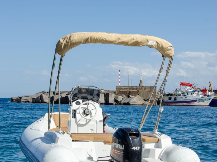 Neumática para alquilar Catania al mejor precio