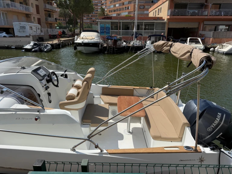 Alquiler Lancha BravaBoats con o sin  título de navegación