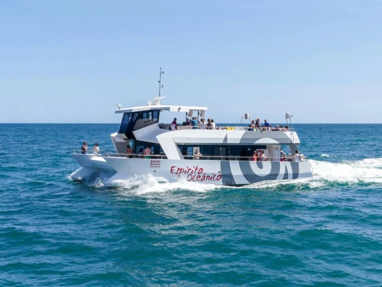 Alquiler de barcos Portimão barato de Custom