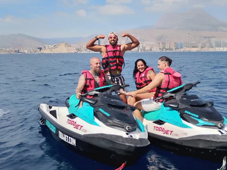 Sea-Doo GTX PRO de alquiler a Villajoyosa