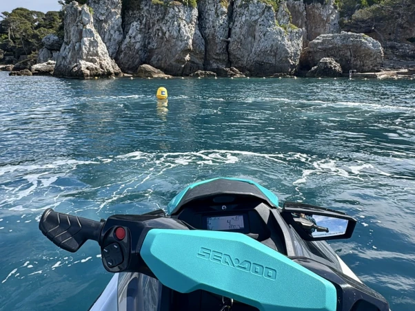 Sea-Doo GTI 130 de alquiler a Antibes