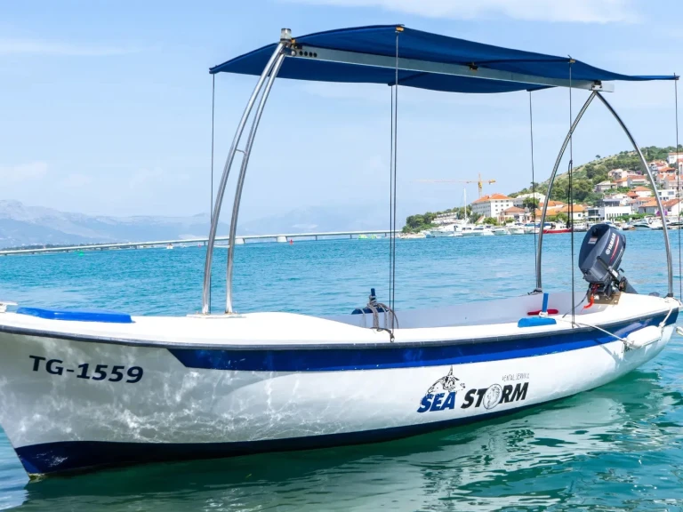Alquiler de  Motorboat en Trogir