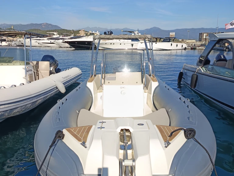Neumática para alquilar Ajaccio al mejor precio