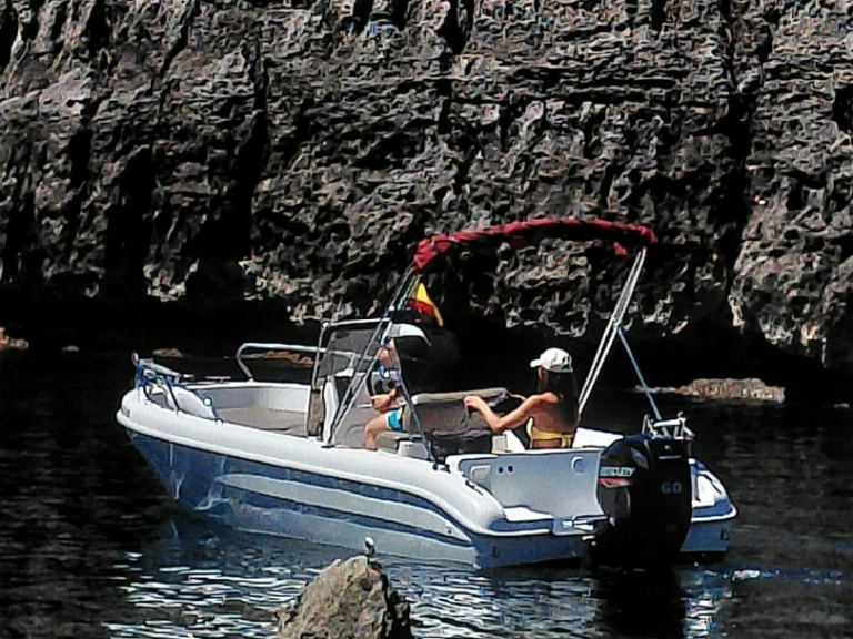 Alquiler de Saver OPEN 520 en Ciutadella