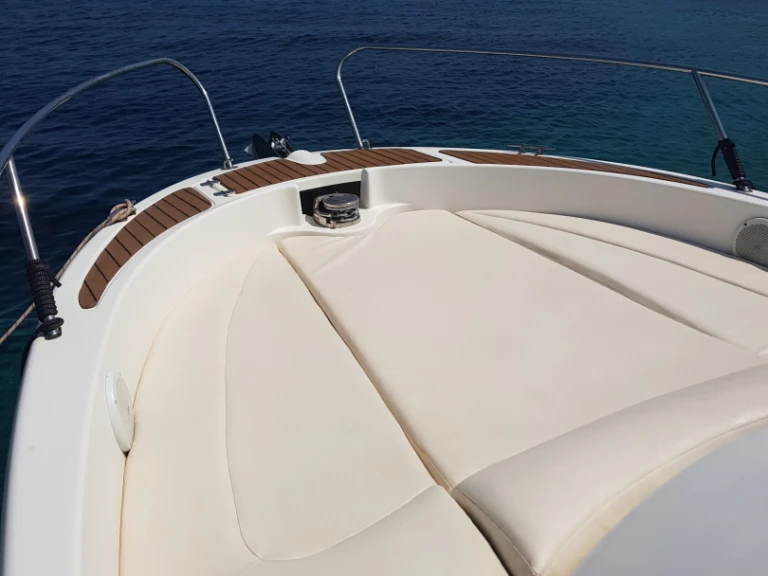 Alquiler de barcos Martigues barato de Cap Camarat 7.5 WA