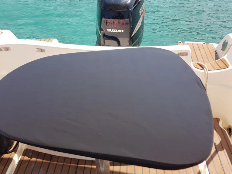 Alquiler Lancha en Martigues - Jeanneau Cap Camarat 7.5 WA