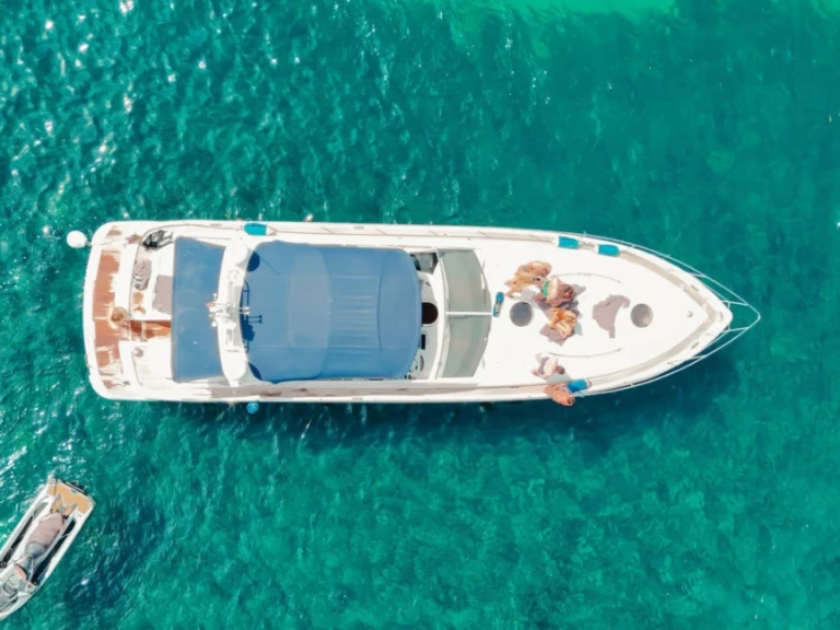 Alquiler de barcos Palma de Mallorca barato de Targa 52 Gran Turismo