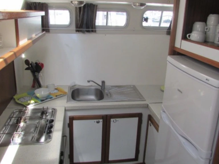 Alquiler de barcos Marsella barato de Tarpon 790 Lx