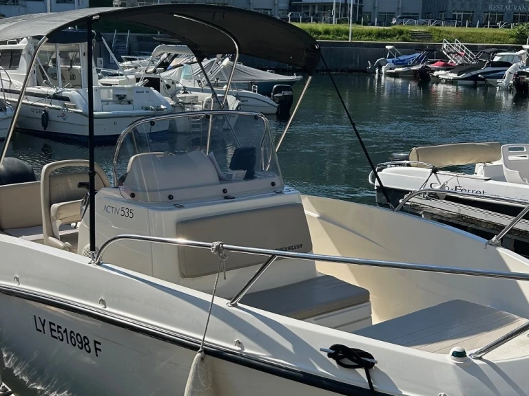 Alquiler de embarcaciones Quicksilver Activ 535 Open enAix-les-Bains en Samboat