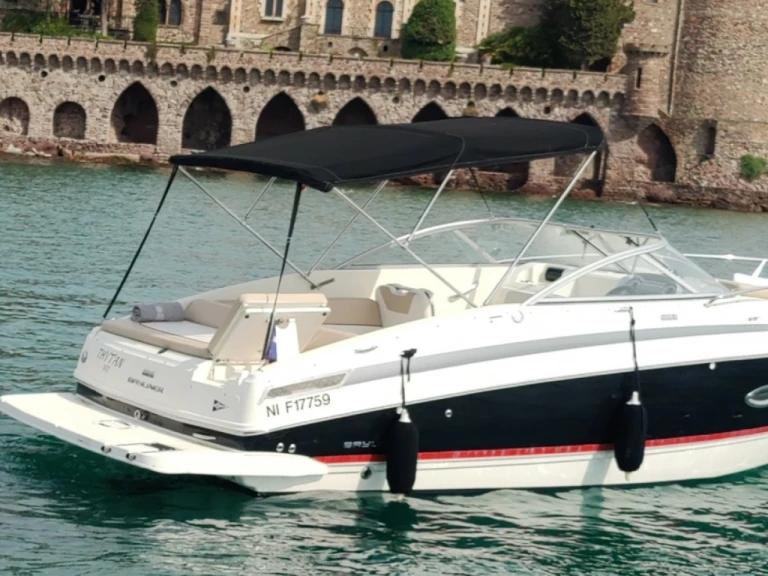 Alquiler de barcos Mandelieu-la-Napoule barato de Bayliner 742 Cuddy