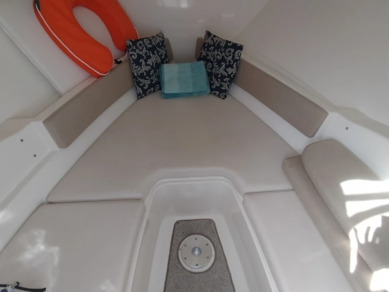 Alquiler Lancha en Mandelieu-la-Napoule - Bayliner Bayliner 742 Cuddy