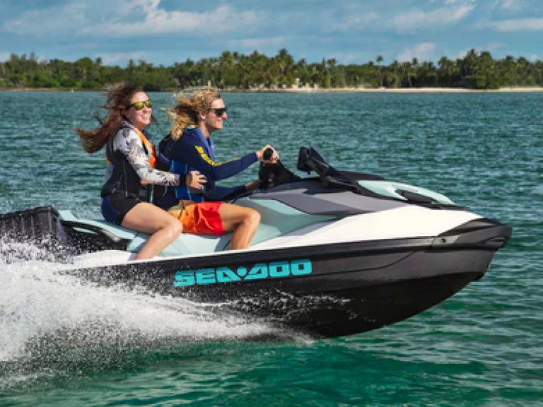 Sea-Doo GTX PRO de alquiler a Cambrils
