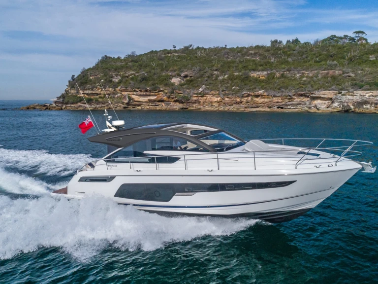 Alquiler de embarcaciones Fairline Fairline 50 enPort Grimaud en Samboat