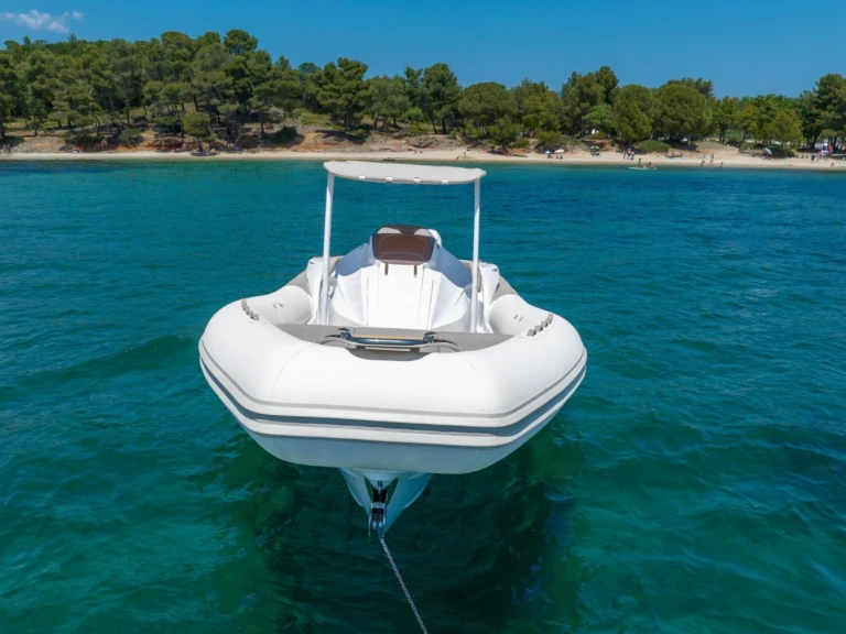 Alquiler Neumática en Bandol - U FANALE LIBECCIU 1000